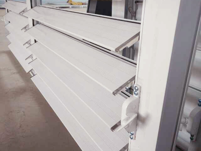 ���~���ճ�����坍���B[�ڱ�Ʒ��]